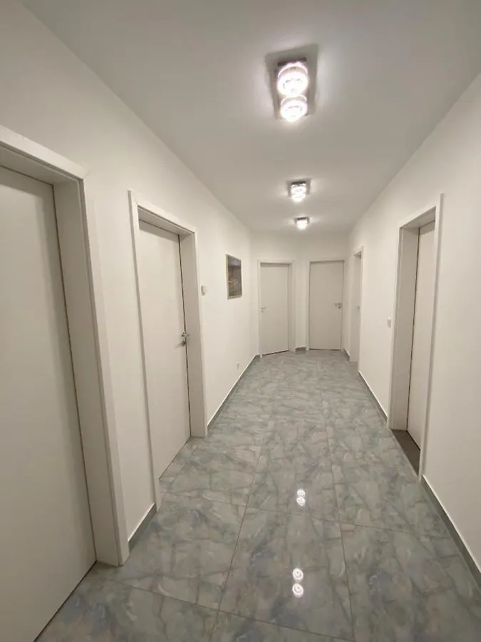 Sleep2Fly Hamburg-Airport Apartment Germany